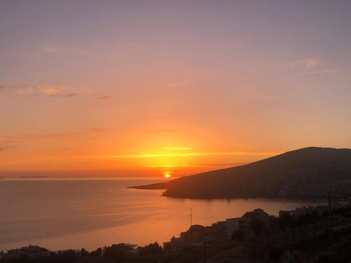 Hilltop Heaven Hotel Saranda Extérieur photo