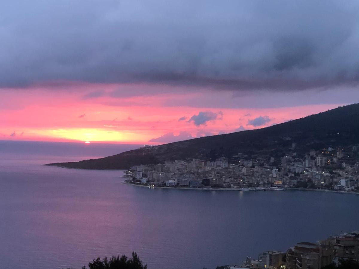 Hilltop Heaven Hotel Saranda Extérieur photo