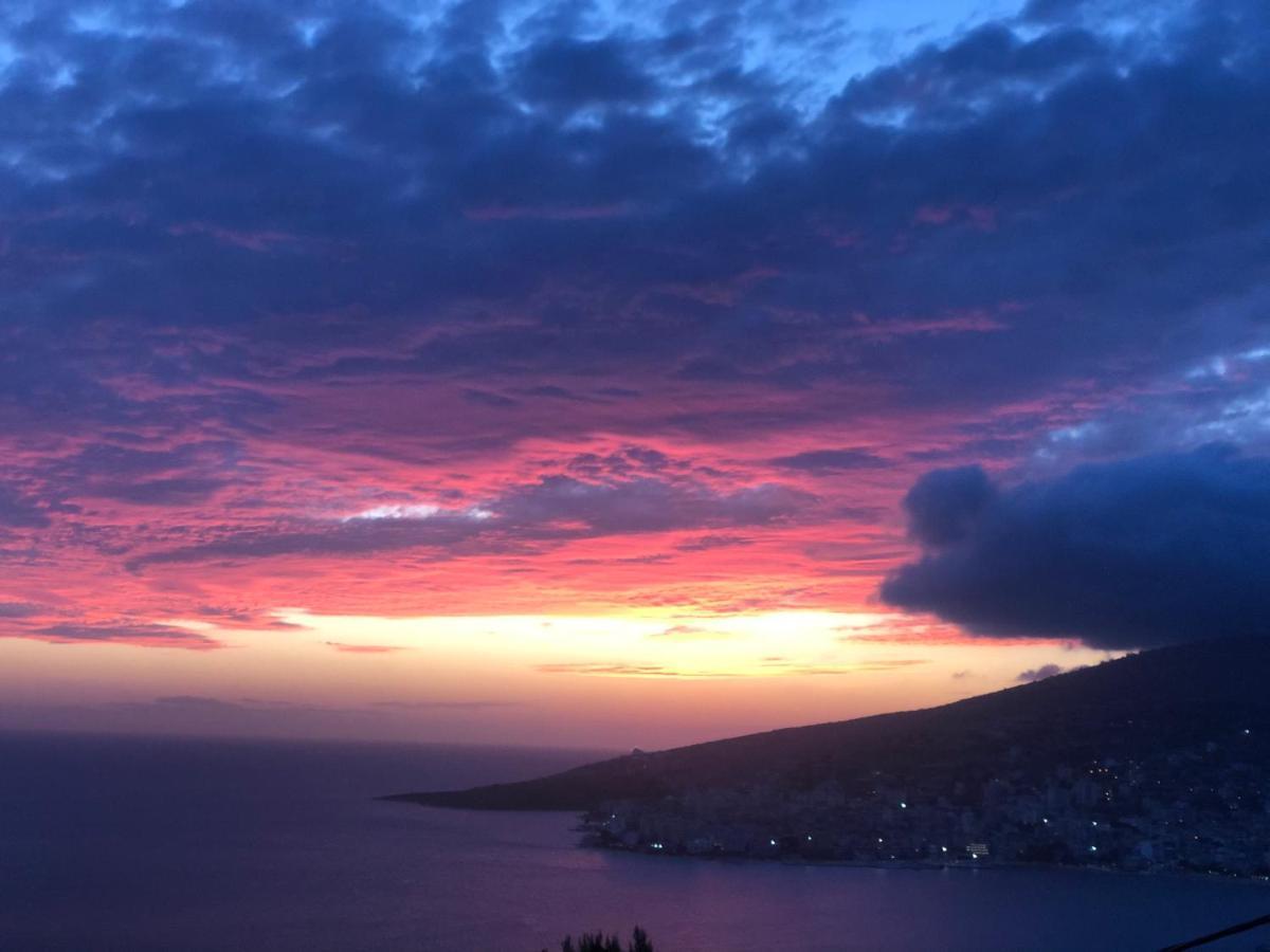 Hilltop Heaven Hotel Saranda Extérieur photo